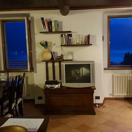 Casa Al Portico דירה
